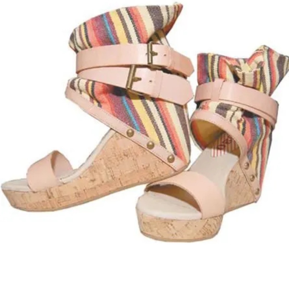 The Orignial 80%20 Hidden Wedge Fabric Upper Open Toe Sandals 8.5 Tribal Multi